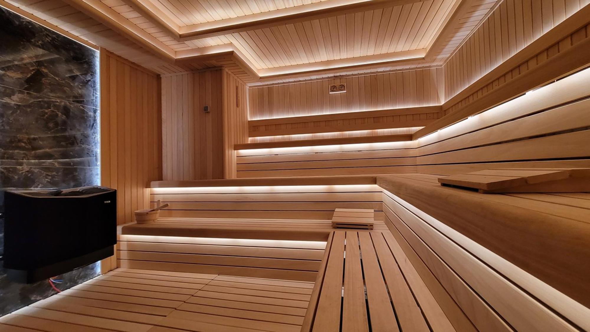 Wyndham Grand Izmir Ozdilek Thermal & Spa Exterior photo A modern Finnish sauna